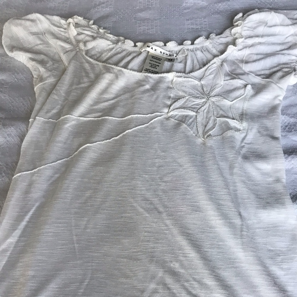 SOLD - Max Studio embroidered blouse